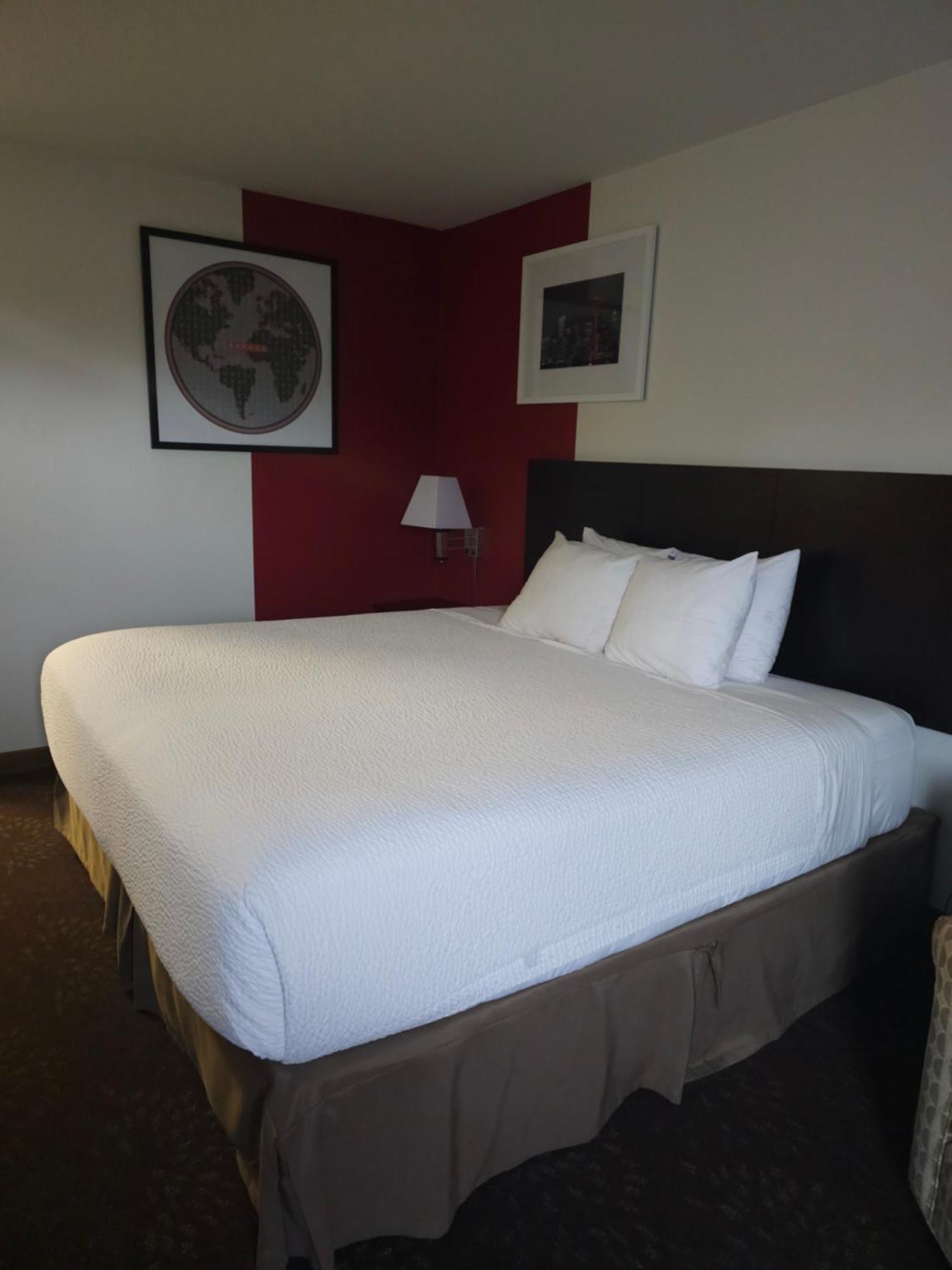 Ramada By Wyndham Seatac Airport Hotel Eksteriør billede